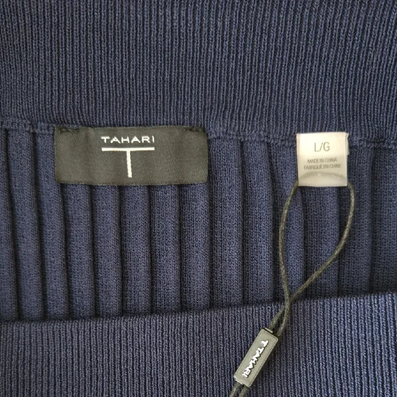 NWT T Tahari Ribbed-Knit Pencil Skirt - Size L - Navy, Blue and White - Picture 4 of 5